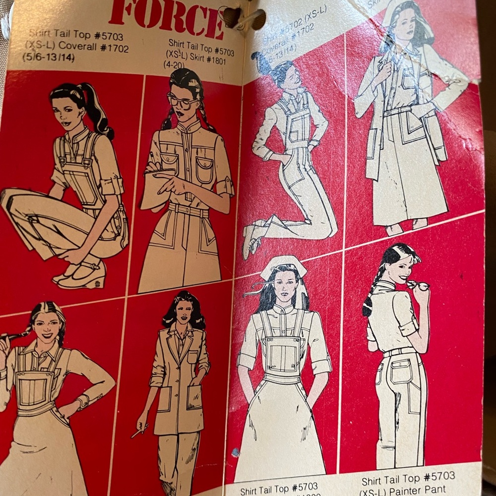 VINTAGE Work Force ladies button down - Picture 2 of 14